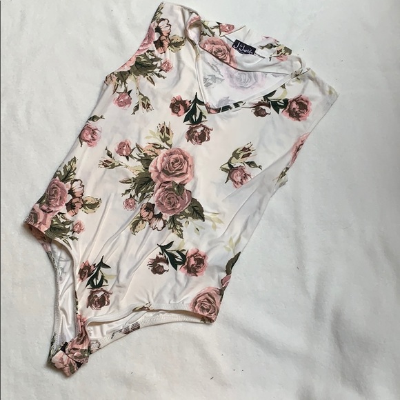 J for Justify Tops - NWOT Body suit